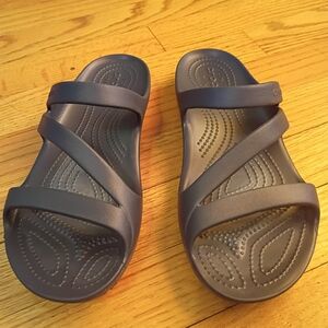 CROCS Women's Dark Blue Sandals